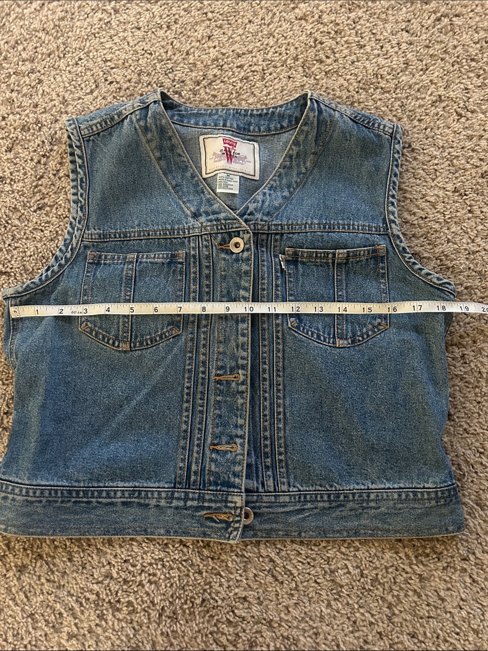 Vintage Levi’s Blue Denim Button-Front Vest - Picture 5 of 6